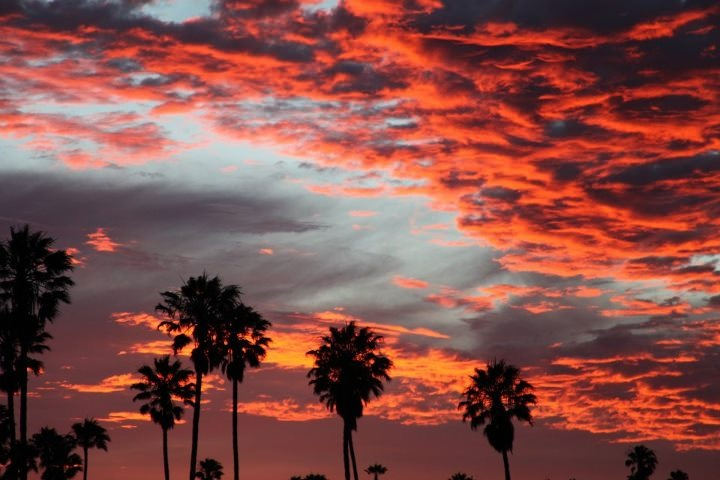 Winter sunsets really are more colorful. Here's why. Winter sunsets really are more colorful. Here's why.