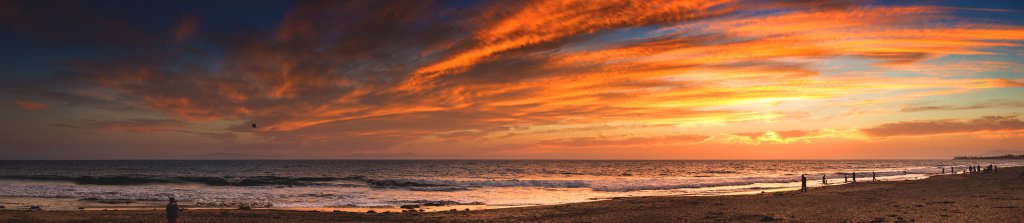 On National Plan Your Vacation Day, Ventura Dreaming sunset in ventura Kamilo Bustamante
