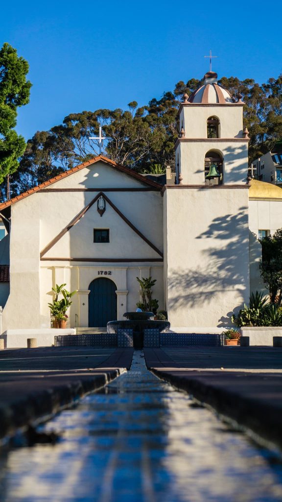 Quirky, Hidden, Unique Places in Ventura Figueroa Plaza fountains and Missions