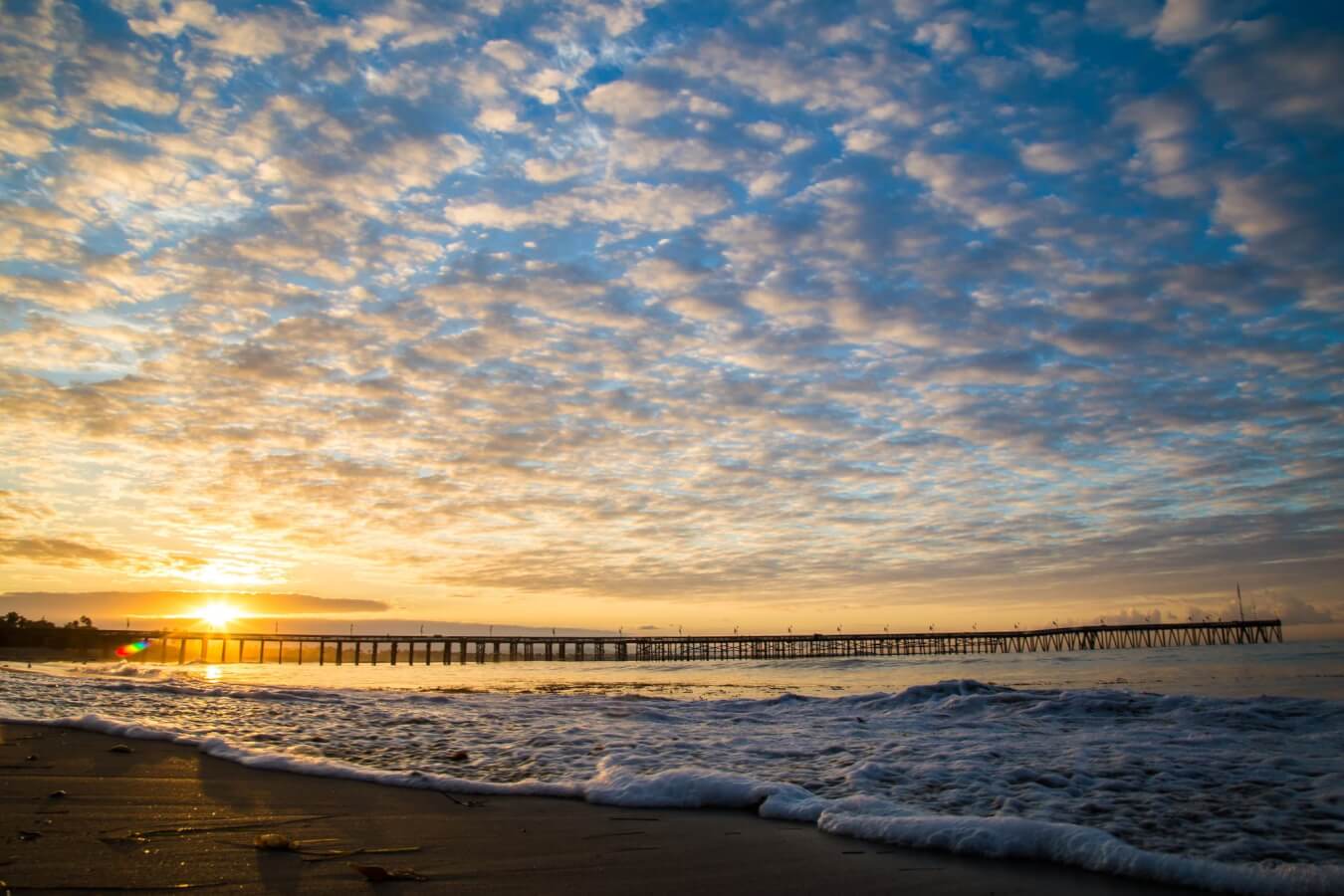 What Can I Do in Ventura in the Fall? Ventura pier sunrise