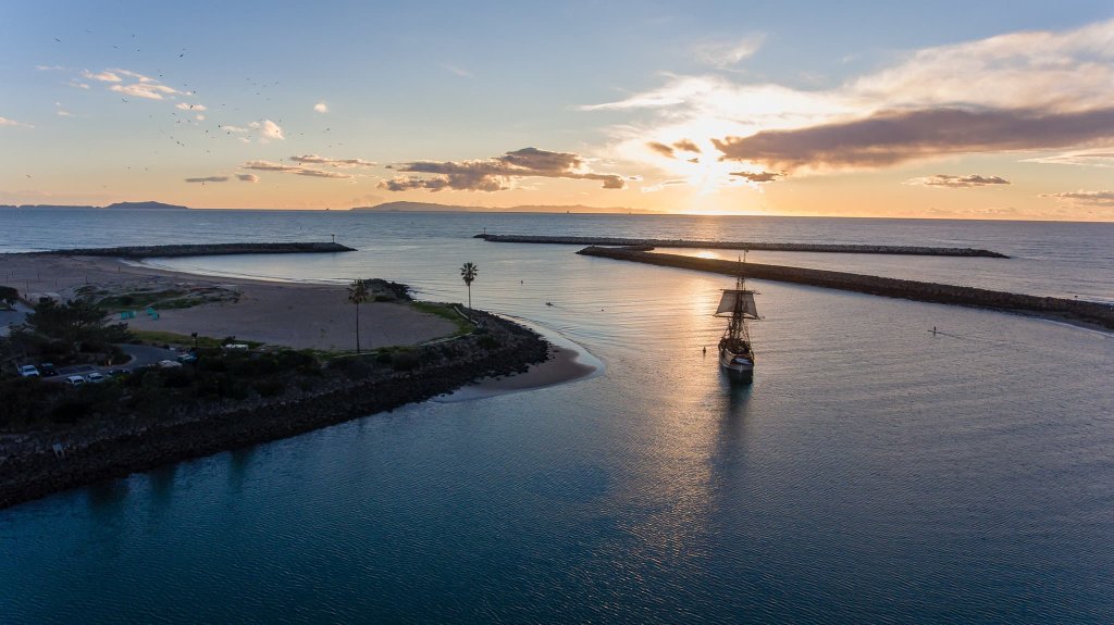 Top 12 Romantic Spots in Ventura for Your Perfect Beach Getaway Marina Beach Park at Sunset