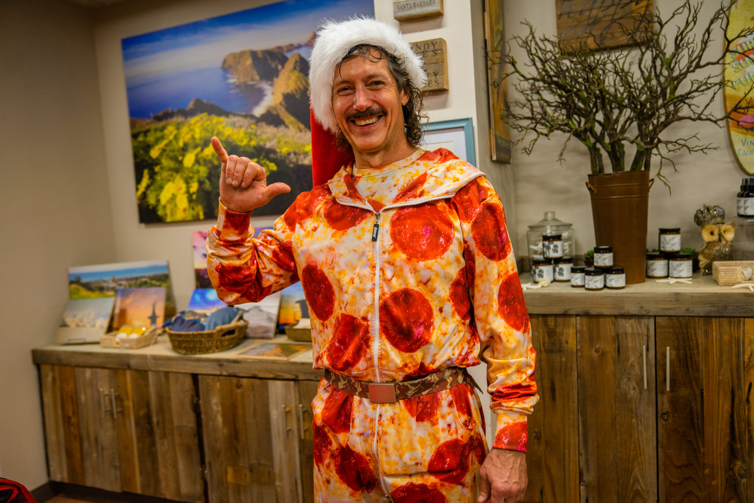 It's Takeout Tuesday. Pizza style... It's Takeout Tuesday. Pizza style...
