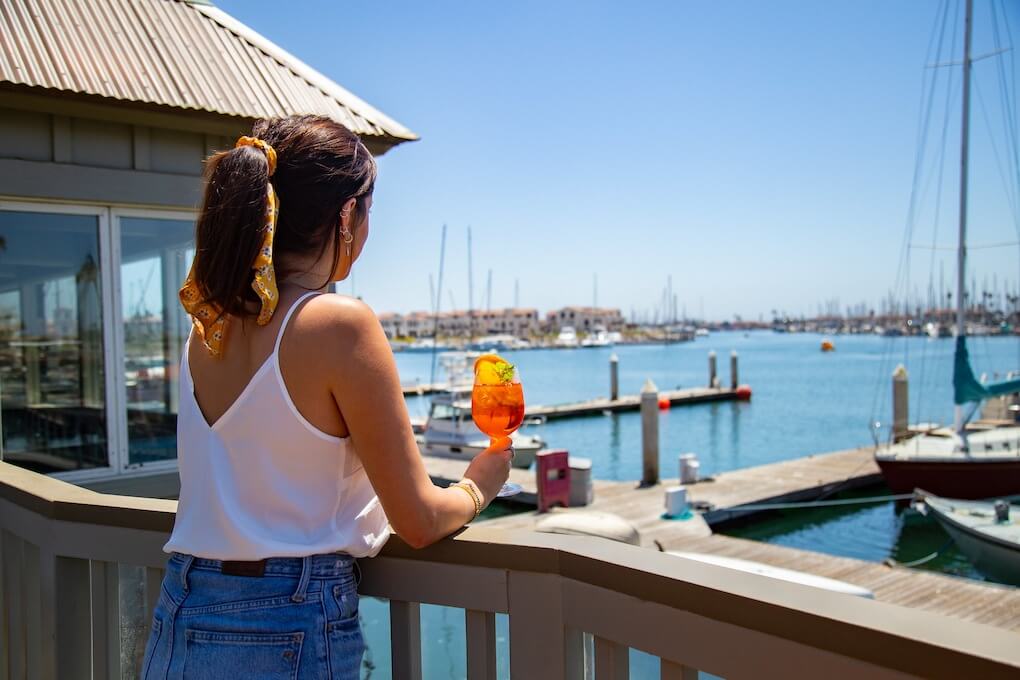 7 Reasons to Get Married in Ventura drinks at Waters edge at the ventura harbor
