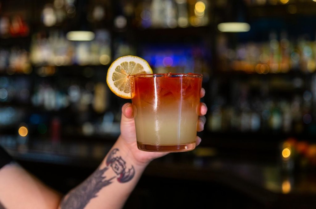 Where Can I Find a Great Happy Hour in Ventura? Twist on Main