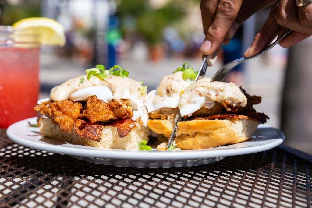 10 Cozy Restaurants with Cocktails and Comfort Food You Have to Try in Ventura Cajun Kitchen in Ventura: Cozy Restaurant with Comfort Food and Cocktails