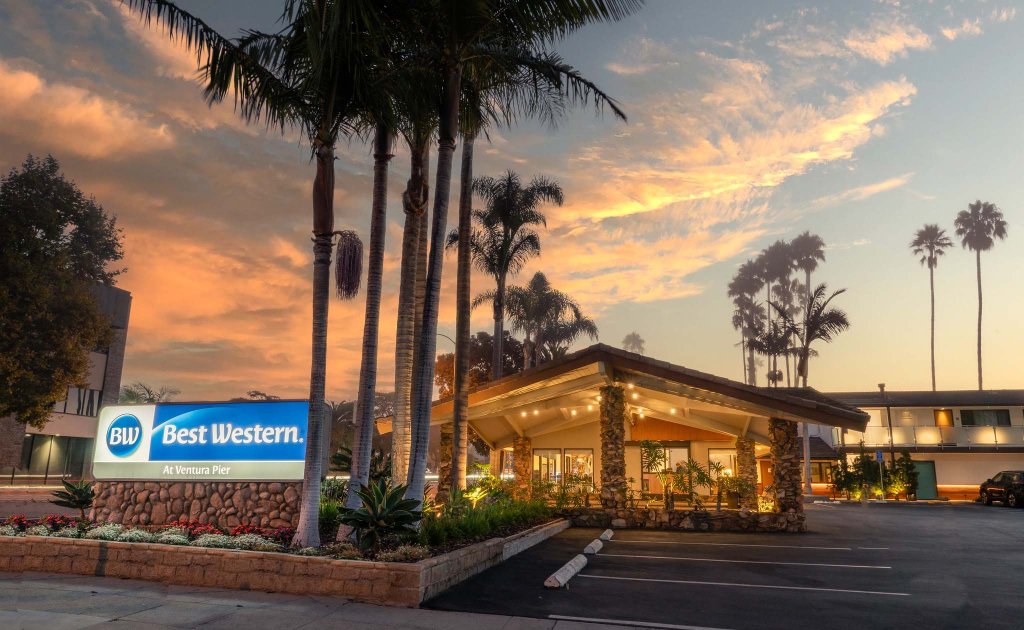 7 Reasons Why You Should Visit Ventura in the Spring Best Western at Ventura Pier California Hotel