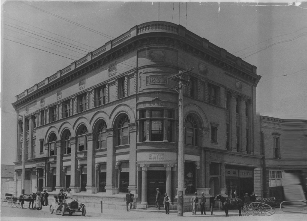 Iconic Ventura Landmarks: Then And Now Ventura First National Bank