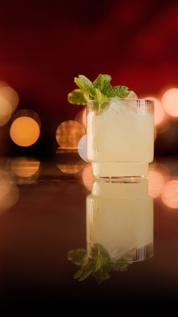 5 Must Visit Unique Cocktail Bars in Ventura, CA Jaguar Moon cocktail