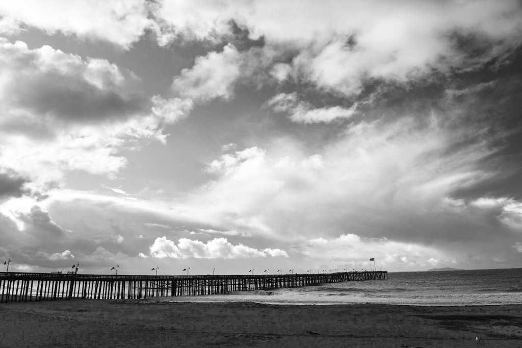Finding Creative Inspiration in Ventura, California black and white photo of ventura pier